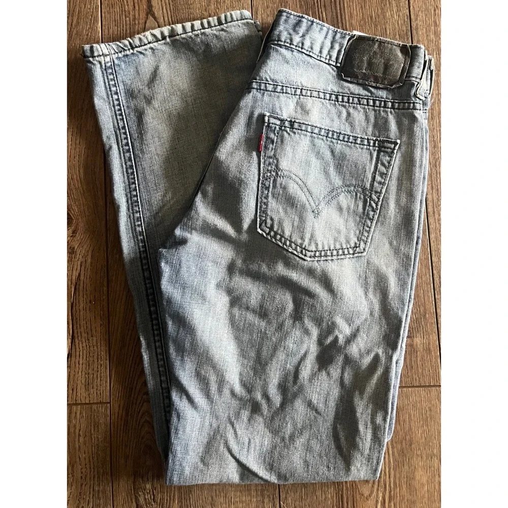 Levis 514 Slim Straight Light Wash Denim Jeans Mens 28x30 Blue